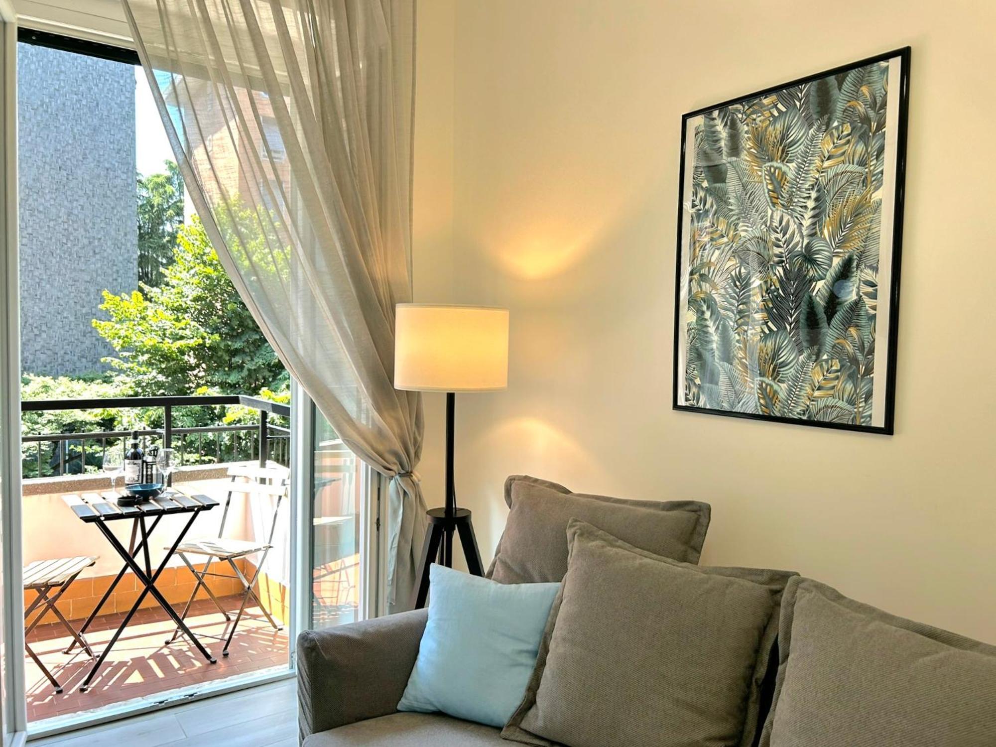 Modern Apartments Mm3 Afforifn Only 15 Min From Duomo Milão Exterior foto